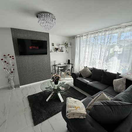 Modern 3-Bed Hideaway Near Westgate With Parking Villa Canterbury Ngoại thất bức ảnh